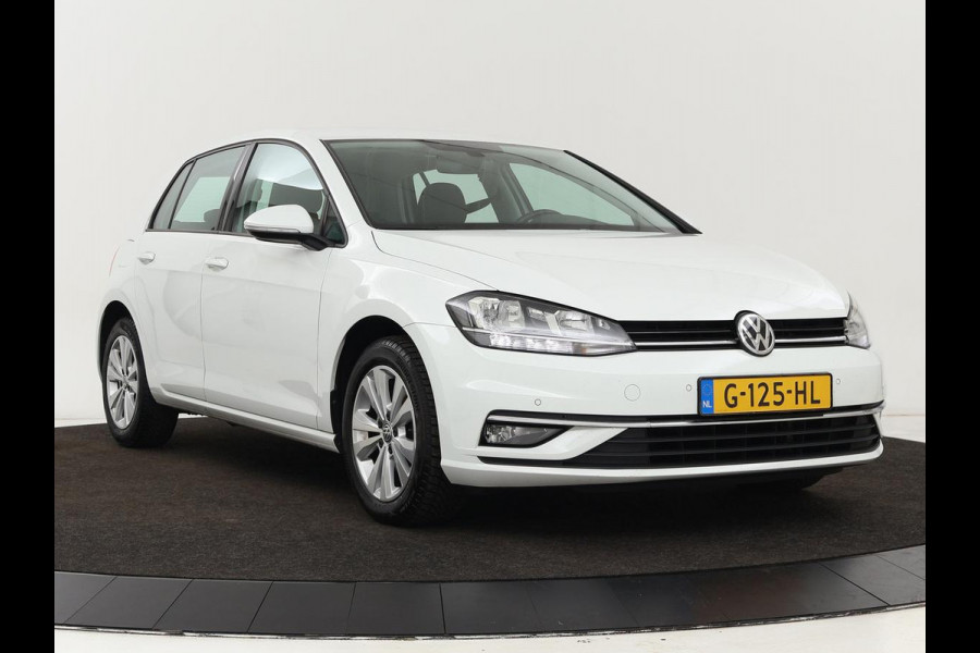 Volkswagen Golf 1.0 TSI Comfortline | 1e eigenaar | Carplay | Adaptive cruise | Navigatie | Climate control | Parkeerhulp | Bluetooth