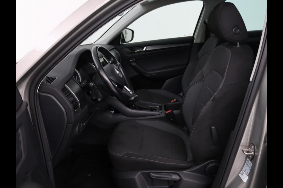 Škoda Kodiaq 1.4 TSI Ambition 7-persoons | Panoramadak | Stoel & stuurverwarming | Adaptive cruise | Trekhaak | Carplay | Full LED | Navigatie