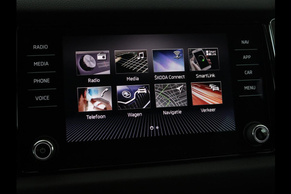 Škoda Kodiaq 1.4 TSI Ambition 7-persoons | Panoramadak | Stoel & stuurverwarming | Adaptive cruise | Trekhaak | Carplay | Full LED | Navigatie
