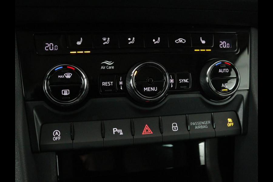 Škoda Kodiaq 1.4 TSI Ambition 7-persoons | Panoramadak | Stoel & stuurverwarming | Adaptive cruise | Trekhaak | Carplay | Full LED | Navigatie