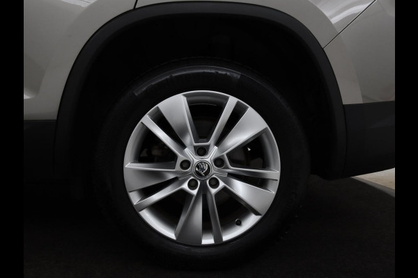 Škoda Kodiaq 1.4 TSI Ambition 7-persoons | Panoramadak | Stoel & stuurverwarming | Adaptive cruise | Trekhaak | Carplay | Full LED | Navigatie