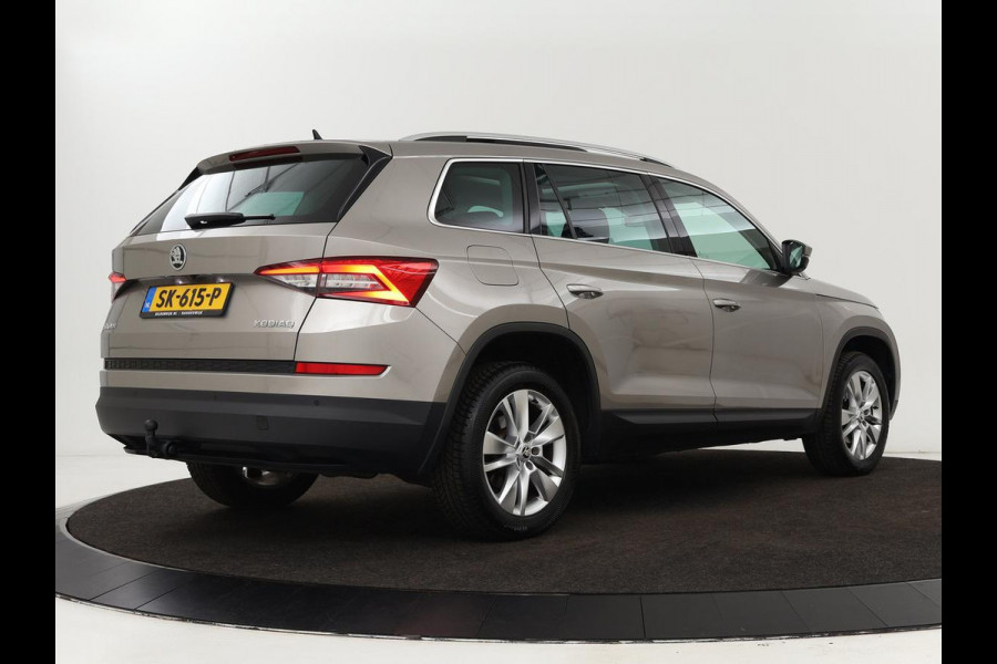 Škoda Kodiaq 1.4 TSI Ambition 7-persoons | Panoramadak | Stoel & stuurverwarming | Adaptive cruise | Trekhaak | Carplay | Full LED | Navigatie