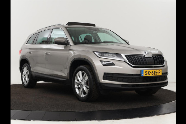 Škoda Kodiaq 1.4 TSI Ambition 7-persoons | Panoramadak | Stoel & stuurverwarming | Adaptive cruise | Trekhaak | Carplay | Full LED | Navigatie