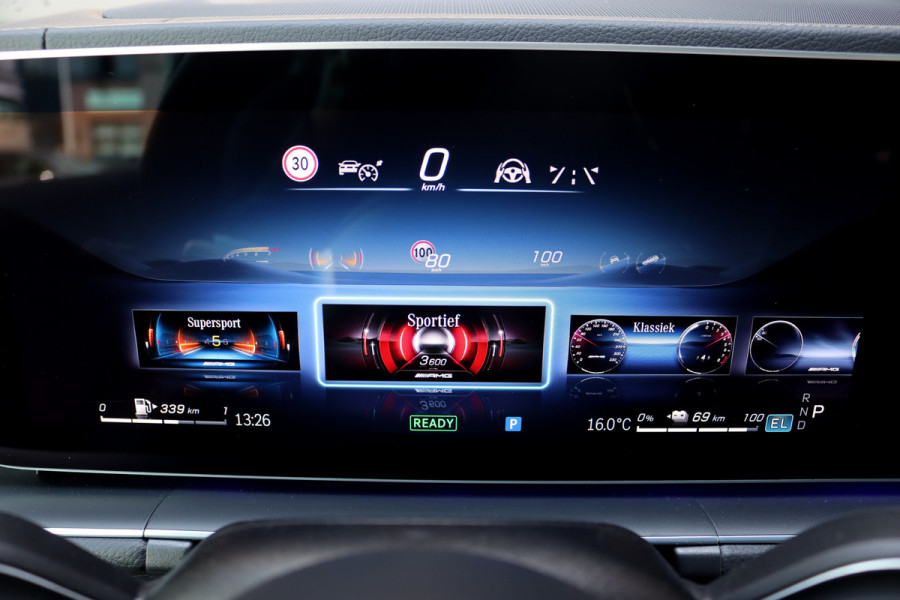 Mercedes-Benz GLE AMG 53 Hybrid Premium 4MATIC+ Aut9 | Luchtvering | Distronic | Memory | Trekhaak | Stoelventilatie | Verwarmd Stuurwiel | HUD | Burmester | Luchtkwaliteitspakket | Keyless Go | Augmented Reality |