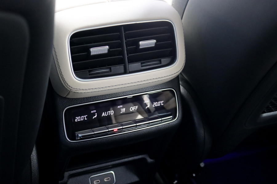 Mercedes-Benz GLE AMG 53 Hybrid Premium 4MATIC+ Aut9 | Luchtvering | Distronic | Memory | Trekhaak | Stoelventilatie | Verwarmd Stuurwiel | HUD | Burmester | Luchtkwaliteitspakket | Keyless Go | Augmented Reality |
