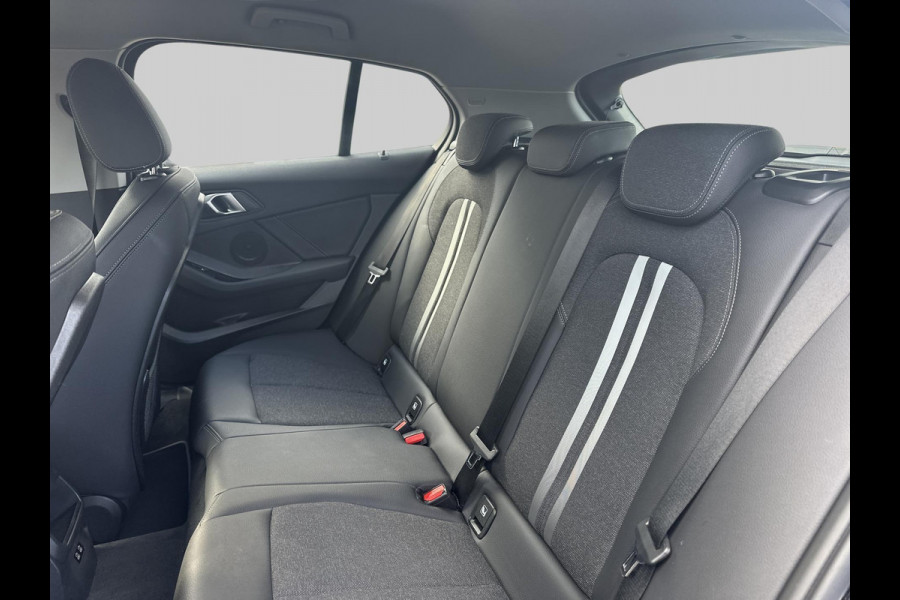 BMW 1-serie 118i Intro Edition | automaat |