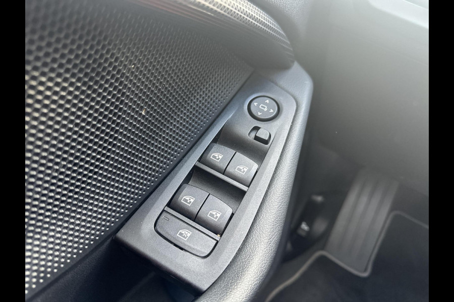 BMW 1-serie 118i Intro Edition | automaat |