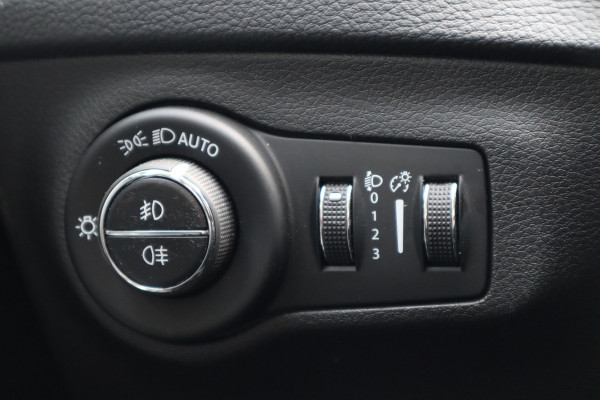 Jeep Compass 1.3T Night Eagle Liberty Edition | Trekhaak | Camera | Carplay |