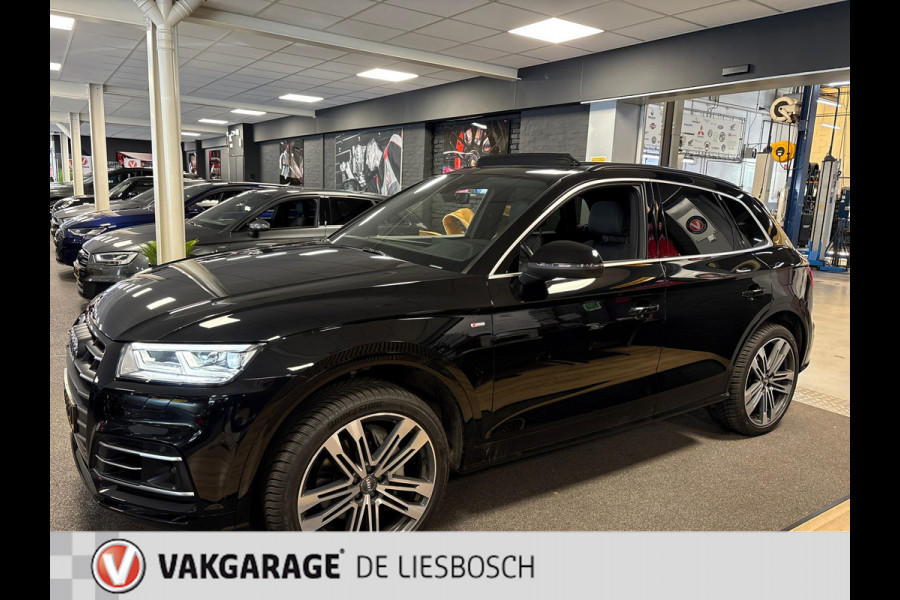 Audi Q5 55 TFSI e quattro S-line / Panorama-dak / leder-alcantara / Led-matrix