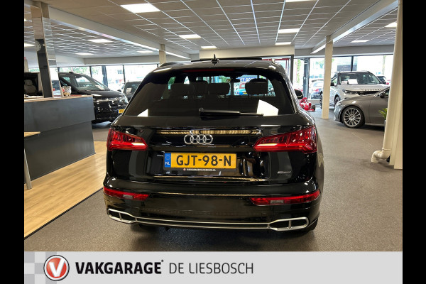 Audi Q5 55 TFSI e quattro S-line / Panorama-dak / leder-alcantara / Led-matrix