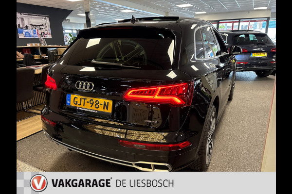 Audi Q5 55 TFSI e quattro S-line / Panorama-dak / leder-alcantara / Led-matrix
