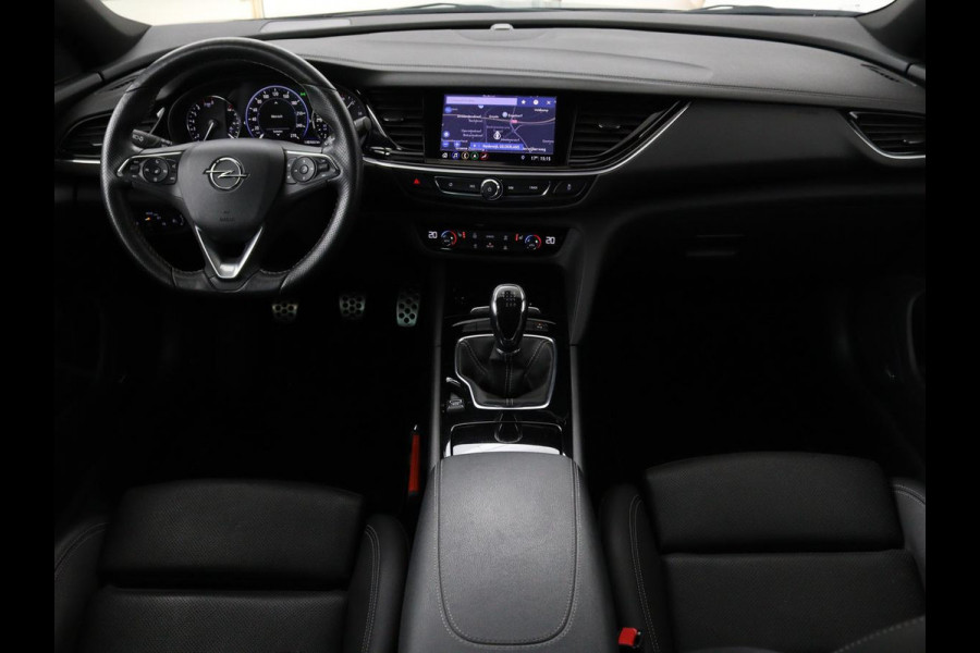 Opel Insignia Grand Sport 1.5 Turbo Executive | OPC Line | Leder | Stoel & stuurverwarming | Trekhaak | Camera | Keyless | Carplay | BOSE Sound | Navigatie