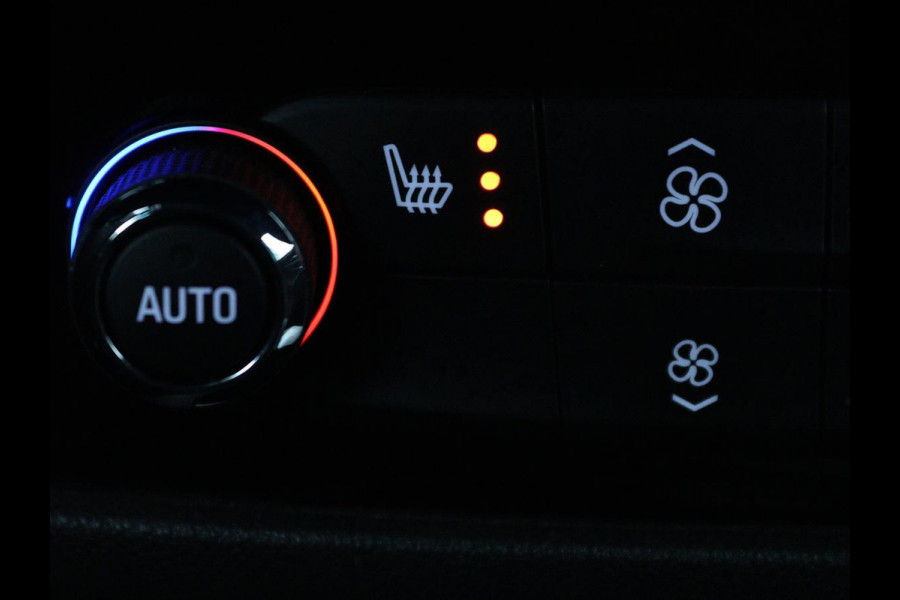 Opel Insignia Grand Sport 1.5 Turbo Executive | OPC Line | Leder | Stoel & stuurverwarming | Trekhaak | Camera | Keyless | Carplay | BOSE Sound | Navigatie