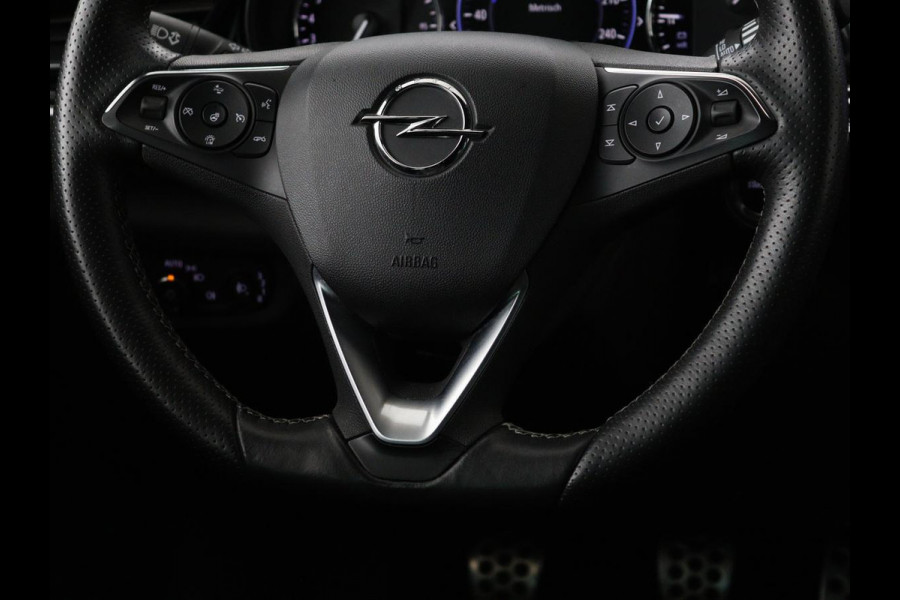 Opel Insignia Grand Sport 1.5 Turbo Executive | OPC Line | Leder | Stoel & stuurverwarming | Trekhaak | Camera | Keyless | Carplay | BOSE Sound | Navigatie