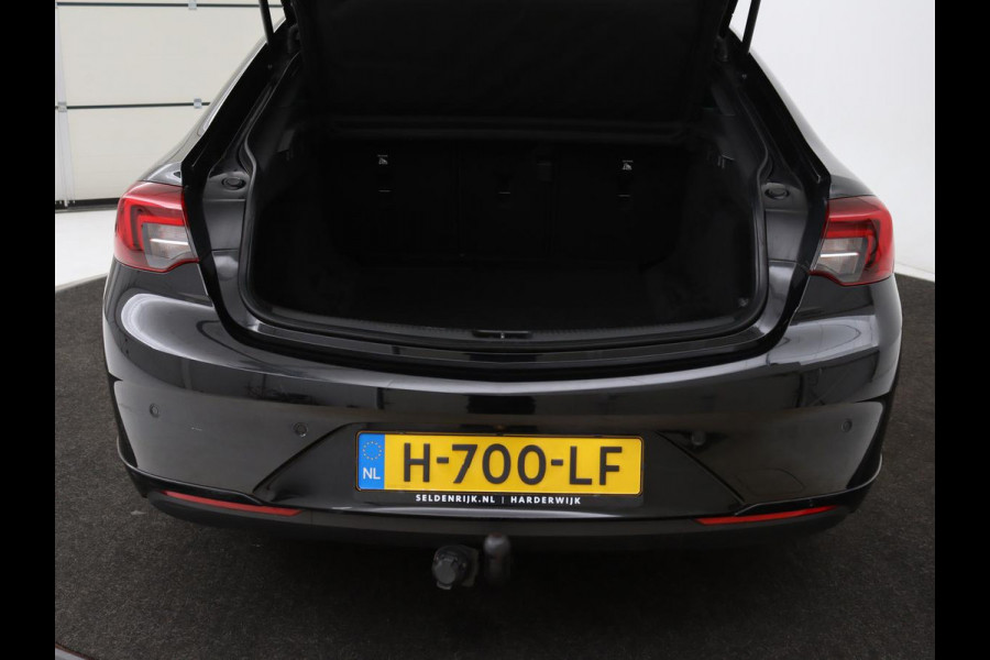 Opel Insignia Grand Sport 1.5 Turbo Executive | OPC Line | Leder | Stoel & stuurverwarming | Trekhaak | Camera | Keyless | Carplay | BOSE Sound | Navigatie
