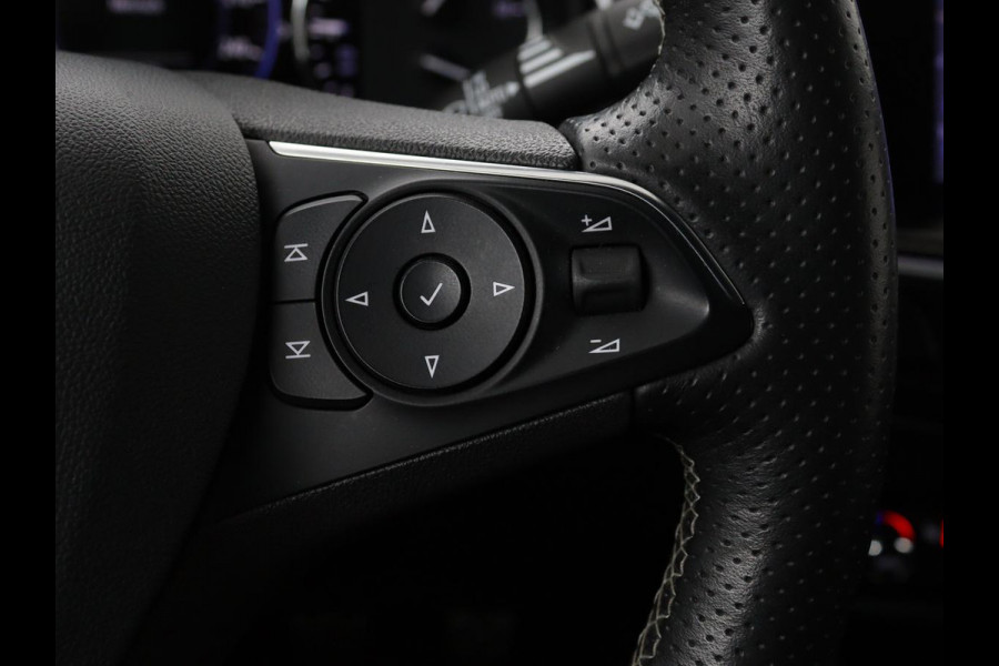 Opel Insignia Grand Sport 1.5 Turbo Executive | OPC Line | Leder | Stoel & stuurverwarming | Trekhaak | Camera | Keyless | Carplay | BOSE Sound | Navigatie