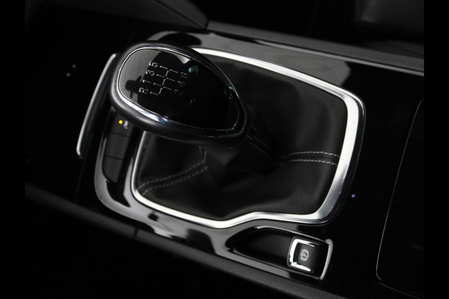 Opel Insignia Grand Sport 1.5 Turbo Executive | OPC Line | Leder | Stoel & stuurverwarming | Trekhaak | Camera | Keyless | Carplay | BOSE Sound | Navigatie