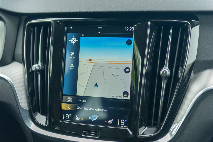 Volvo V60 T6 Aut. Plug-In Hybrid Inscription ACC Leder Stoelverwarming 340pk