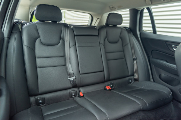 Volvo V60 T6 Aut. Plug-In Hybrid Inscription ACC Leder Stoelverwarming 340pk
