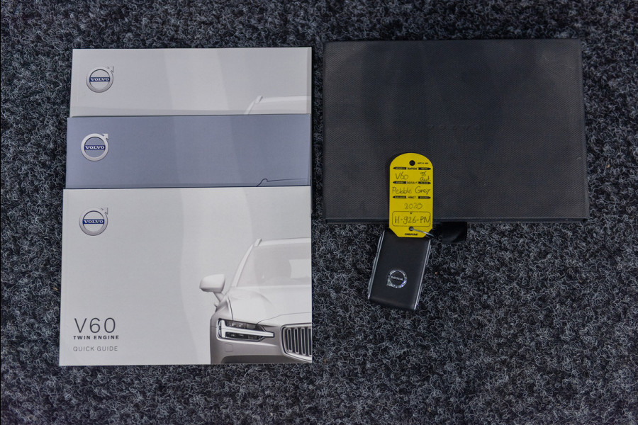 Volvo V60 T6 Aut. Plug-In Hybrid Inscription ACC Leder Stoelverwarming 340pk
