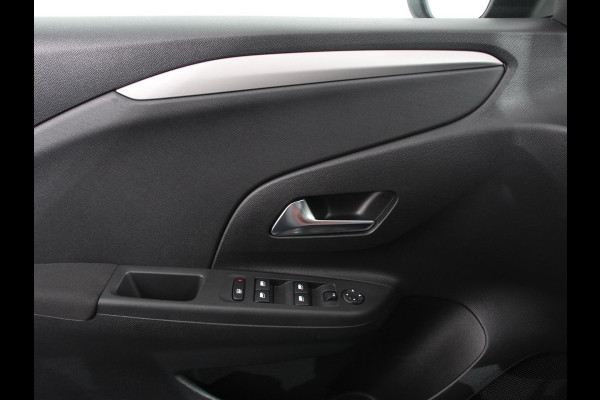 Opel Corsa 1.2 100pk Edition Navigatie Apple Carplay/Android Auto Dab Parkeersensoren achter Cruise Control Lichtmetalen velgen