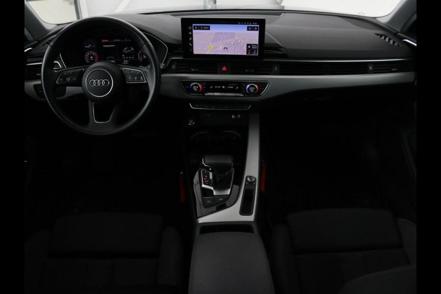 Audi A4 35 TFSI Launch Edition Business | 1e eigenaar | Dealer onderhouden | Trekhaak | Virtual Cockpit | Carplay | Navigatie | Full LED | Parkeerhulp | Climate control | Sportstoelen | Cruise control