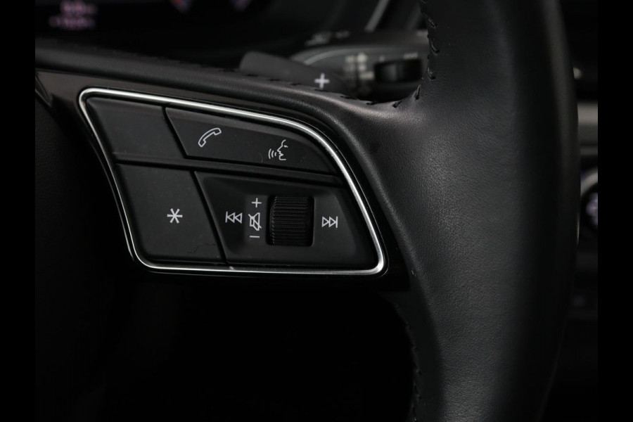 Audi A4 35 TFSI Launch Edition Business | 1e eigenaar | Dealer onderhouden | Trekhaak | Virtual Cockpit | Carplay | Navigatie | Full LED | Parkeerhulp | Climate control | Sportstoelen | Cruise control
