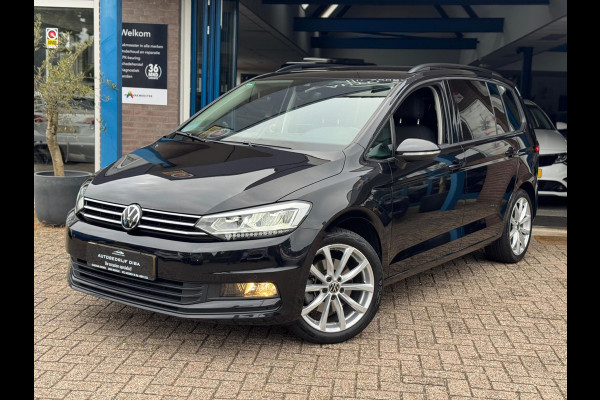 Volkswagen Touran 1.5 TSI Comfortline Business 7p AUT NAVI