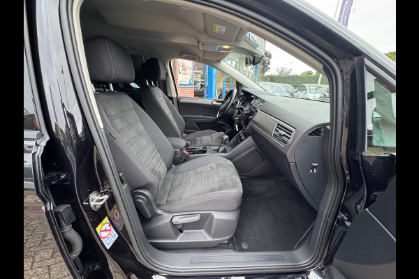 Volkswagen Touran 1.5 TSI Comfortline Business 7p AUT NAVI