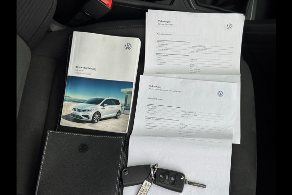 Volkswagen Touran 1.5 TSI Comfortline Business 7p AUT NAVI
