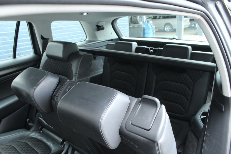 Škoda Kodiaq 1.5 TSI 150pk Limited Business Edition DSG7 7p. NL-Auto NAP Panoramadak Clima Cruise Navi Camera El. Klep LMV