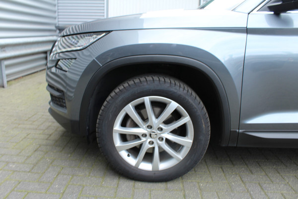 Škoda Kodiaq 1.5 TSI 150pk Limited Business Edition DSG7 7p. NL-Auto NAP Panoramadak Clima Cruise Navi Camera El. Klep LMV