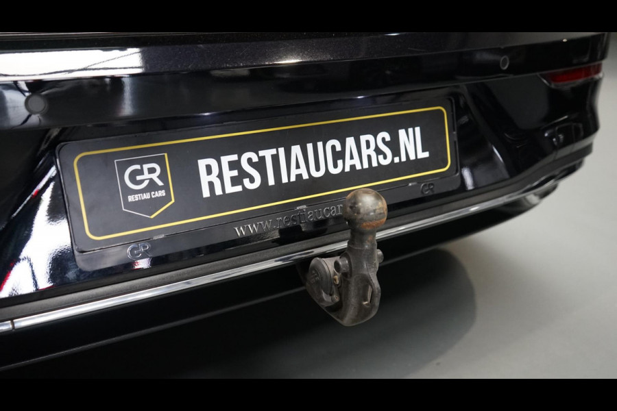 Volkswagen Golf VIII 1.5 eTSI Style AUTOMAAT-ACC-AMBIANCE-CAMERA-IQ LIGHT-MASSAGE-MEMORY-TREKHAAK