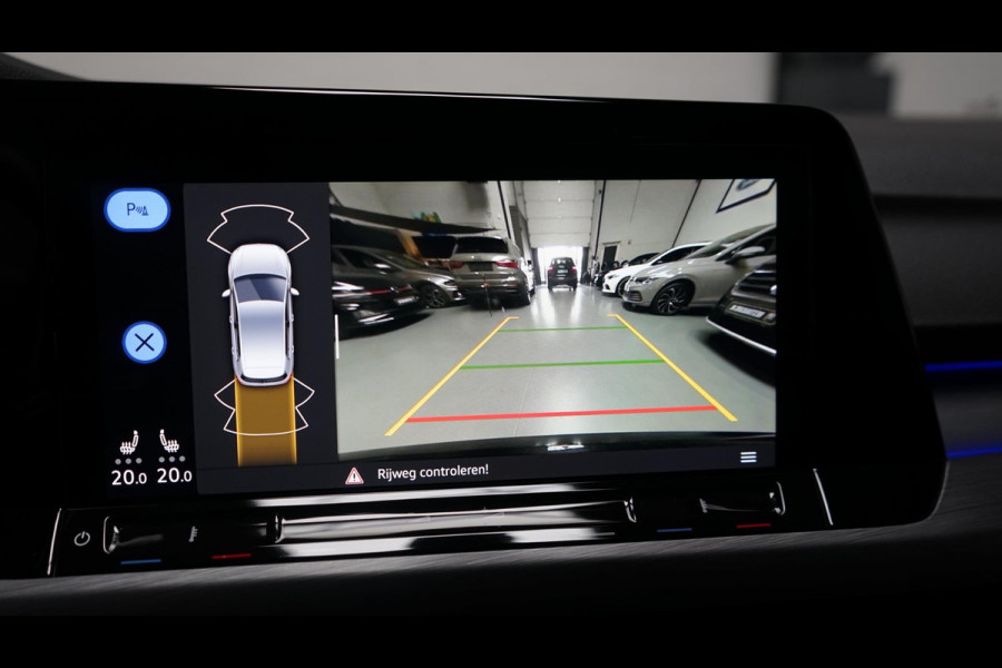 Volkswagen Golf VIII 1.5 eTSI Style AUTOMAAT-ACC-AMBIANCE-CAMERA-IQ LIGHT-MASSAGE-MEMORY-TREKHAAK