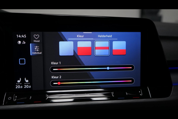 Volkswagen Golf VIII 1.5 eTSI Style AUTOMAAT-ACC-AMBIANCE-CAMERA-IQ LIGHT-MASSAGE-MEMORY-TREKHAAK