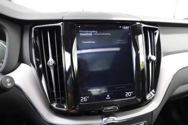 Volvo XC60 2.0 T8 Twin Engine AWD R-Design | 391PK | Bowers/wilkins | Pano | Keyles-go | Led | Acc | Leder | 2018.