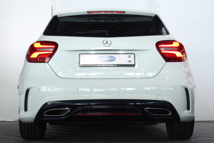 Mercedes-Benz A-Klasse 250 AMG Sport 218pk CARPLAY LEDER/ALCNTRA CRUISE STOELVW '17