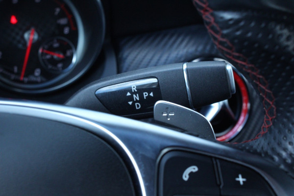 Mercedes-Benz A-Klasse 250 AMG Sport 218pk CARPLAY LEDER/ALCNTRA CRUISE STOELVW '17