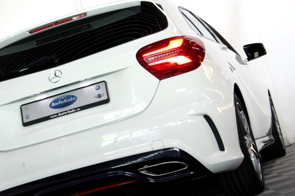 Mercedes-Benz A-Klasse 250 AMG Sport 218pk CARPLAY LEDER/ALCNTRA CRUISE STOELVW '17