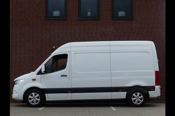 Mercedes-Benz Sprinter 315 CDI L2H2 Trekhaak/Camera/Cruise control