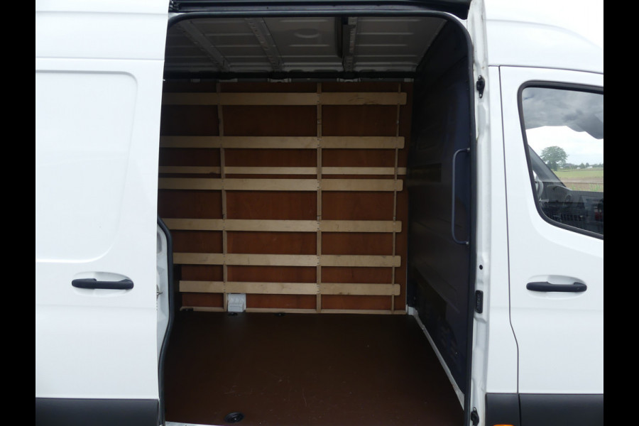Mercedes-Benz Sprinter 315 CDI L2H2 Trekhaak/Camera/Cruise control