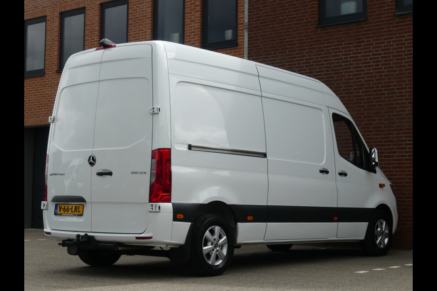 Mercedes-Benz Sprinter 315 CDI L2H2 Trekhaak/Camera/Cruise control