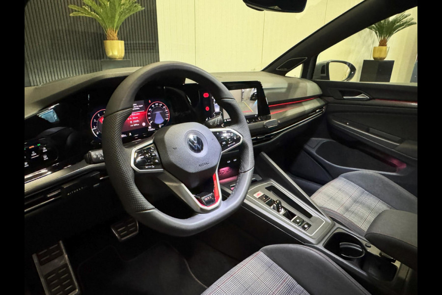 Volkswagen Golf 2.0 TSI GTI|PANO|HUD|Harman Kardon|BLIND SPOT|BOMVOL
