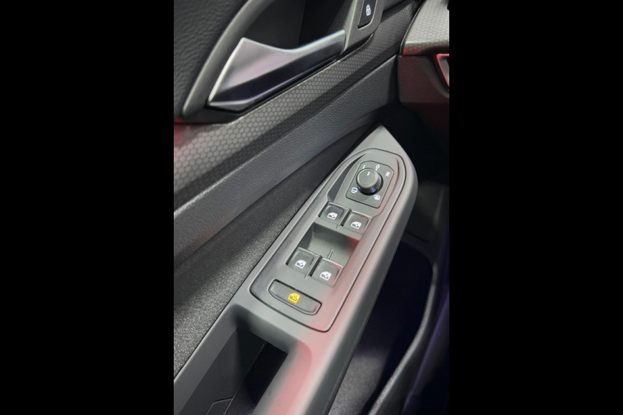 Volkswagen Golf 2.0 TSI GTI|PANO|HUD|Harman Kardon|BLIND SPOT|BOMVOL