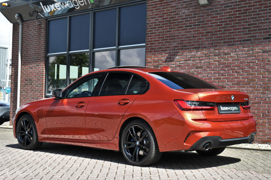 BMW 3-serie 330e M-Sport Pano ACC HUD 360 H/K Laser El-zetels El-klep 19inch