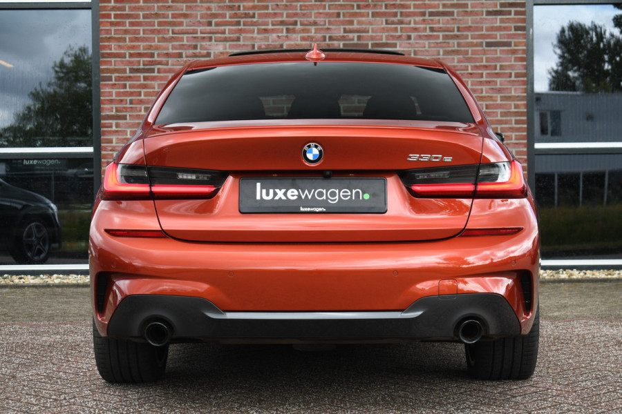 BMW 3-serie 330e M-Sport Pano ACC HUD 360 H/K Laser El-zetels El-klep 19inch