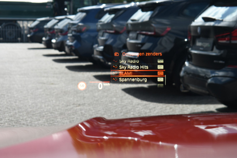 BMW 3-serie 330e M-Sport Pano ACC HUD 360 H/K Laser El-zetels El-klep 19inch