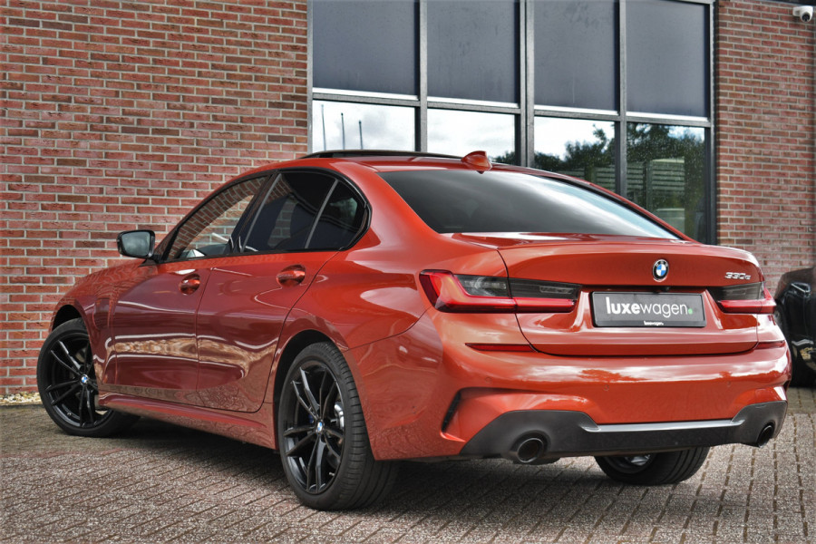 BMW 3-serie 330e M-Sport Pano ACC HUD 360 H/K Laser El-zetels El-klep 19inch