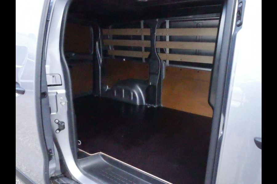 Peugeot Expert 1.5 BlueHDI 100PK, L2, Airco