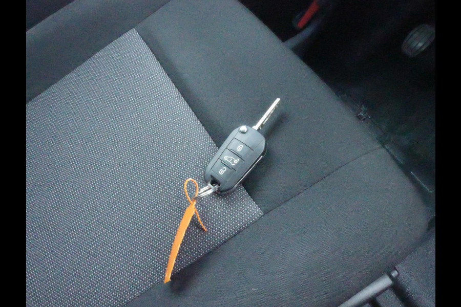 Peugeot Expert 1.5 BlueHDI 100PK, L2, Airco